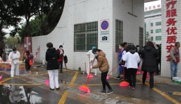 我院开展春季爱国卫生运动