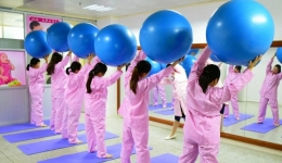 开平市中心医院产科孕妇学校 《温柔分娩》邀请函