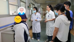 【做生命的守护者】开平市中心医院为困难家庭燃起新希望