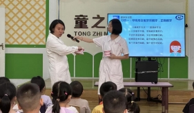 开平市牙病防治中心2025年公益行：局部涂氟+窝沟封闭+健康宣教 守护儿童口腔健康